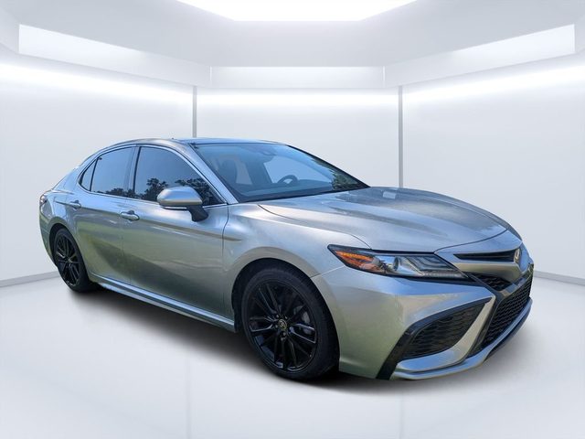 2022 Toyota Camry XSE FWD photo