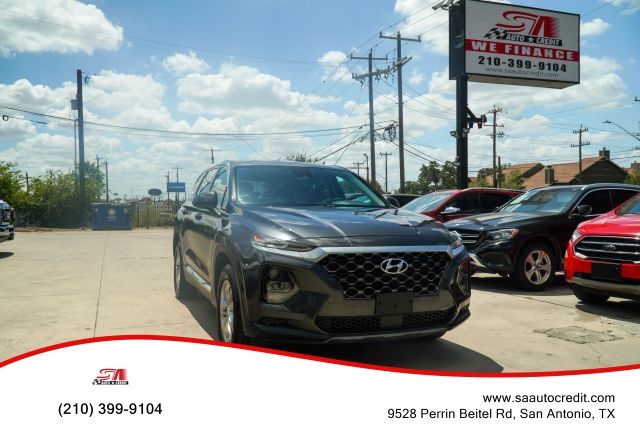 2020 Hyundai Santa Fe SE AWD photo