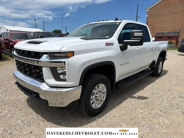 2022 Chevrolet Silverado 3500HD LT 4WD photo
