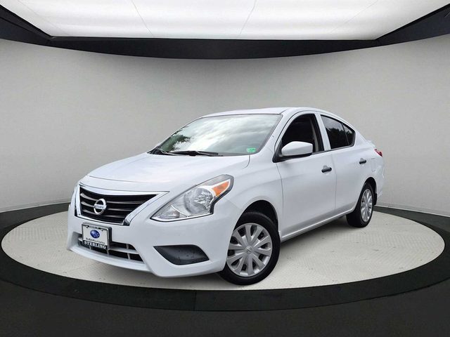 2018 Nissan Versa S Plus FWD photo