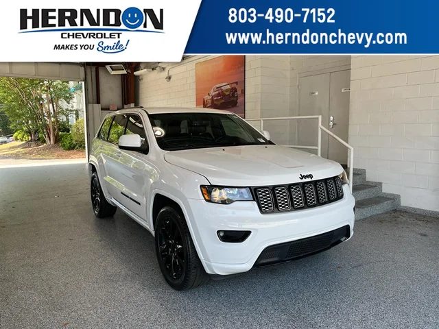 2022 Jeep Grand Cherokee Laredo X RWD photo
