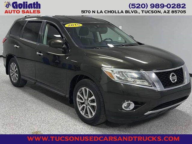 2015 Nissan Pathfinder SV 4WD photo