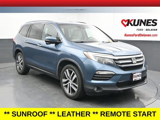 2016 Honda Pilot Touring AWD photo