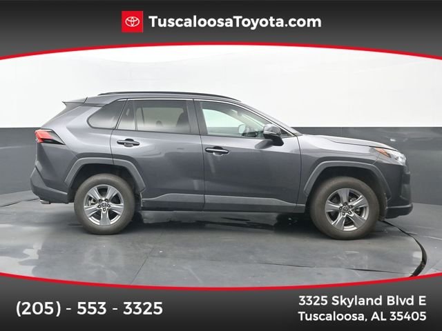 2022 Toyota RAV4 XLE FWD photo