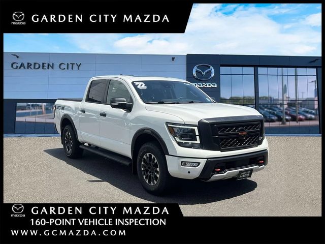 2022 Nissan Titan PRO-4X 4WD photo