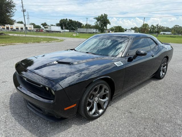 2015 Dodge Challenger SXT Plus RWD photo