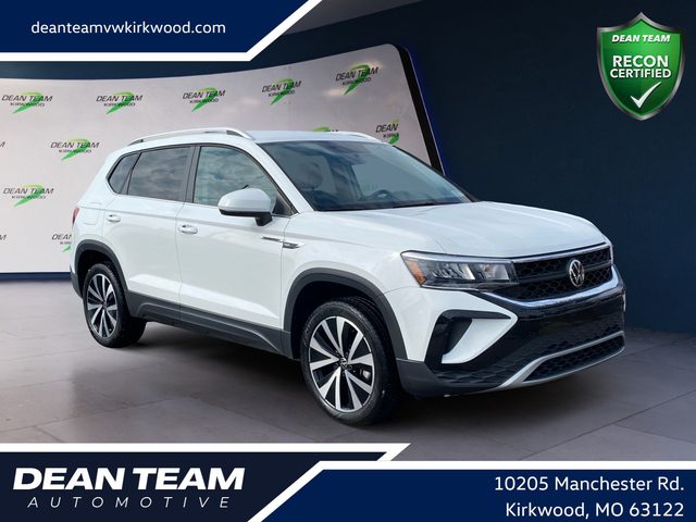 2022 Volkswagen Taos SE FWD photo