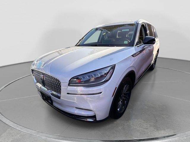 2022 Lincoln Aviator Standard AWD photo