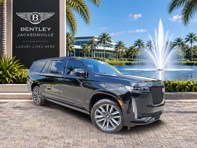 2022 Cadillac Escalade ESV Sport 4WD photo