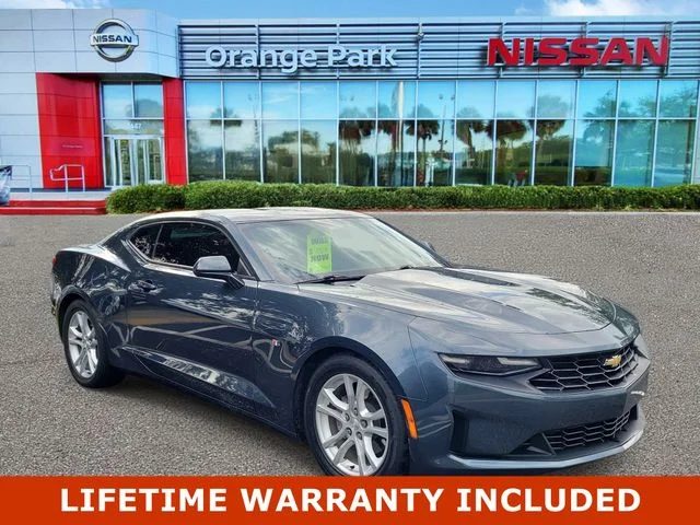2022 Chevrolet Camaro 1LS RWD photo