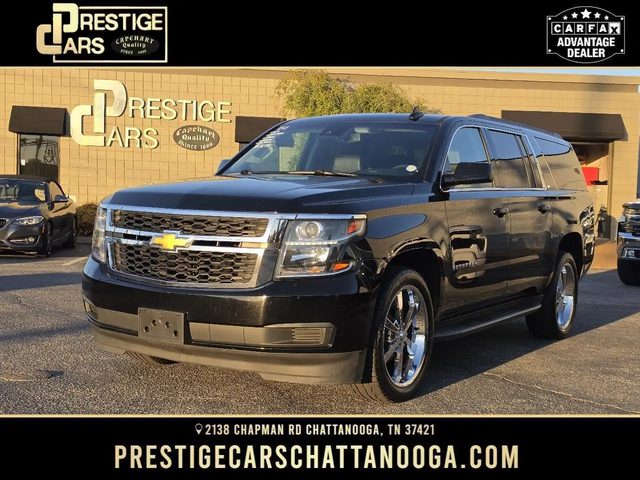 2019 Chevrolet Suburban LT 4WD photo