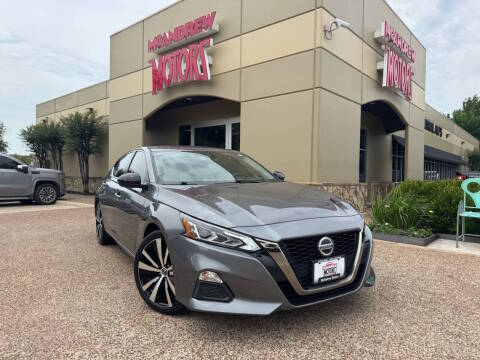 2022 Nissan Altima 2.5 SR FWD photo