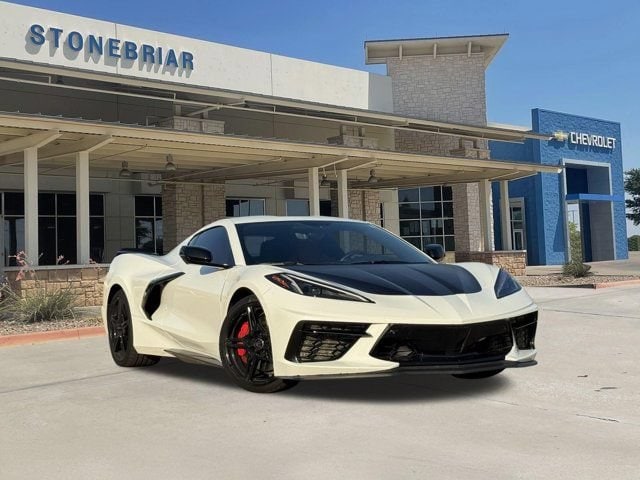 2022 Chevrolet Corvette 2LT RWD photo