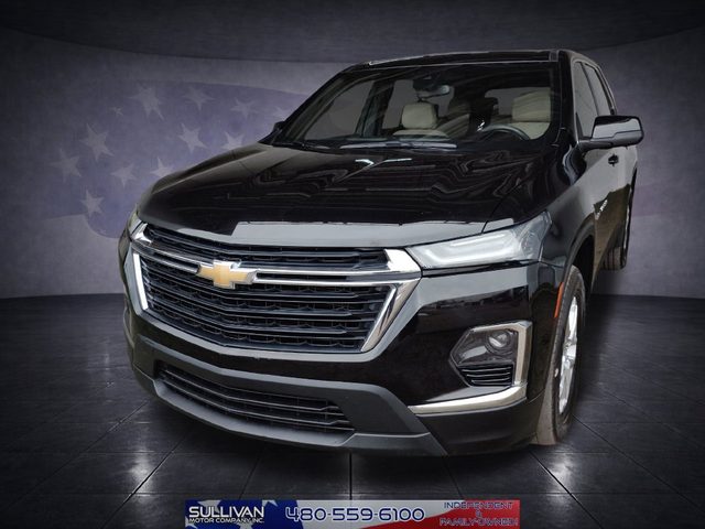 2022 Chevrolet Traverse LS FWD photo