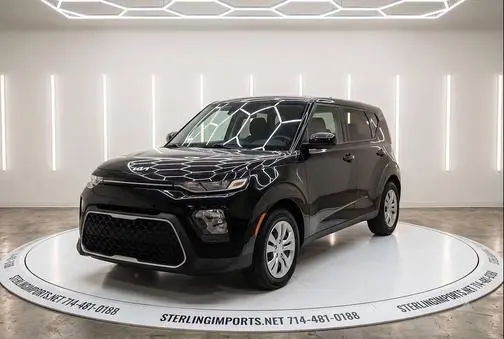 2022 Kia Soul LX FWD photo