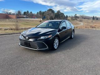 2022 Toyota Camry LE FWD photo