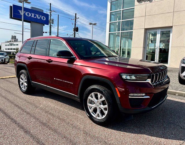 2022 Jeep Grand Cherokee Limited 4WD photo