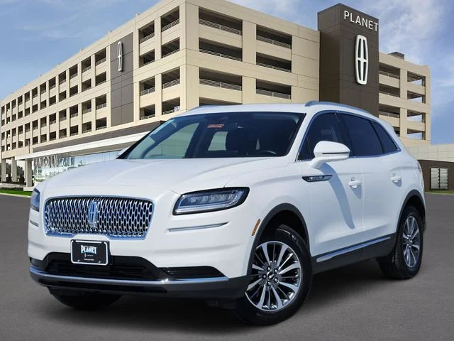 2022 Lincoln Nautilus Standard FWD photo