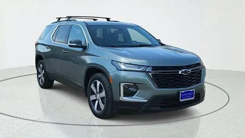 2022 Chevrolet Traverse LT Leather AWD photo