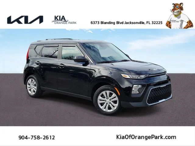 2022 Kia Soul LX FWD photo