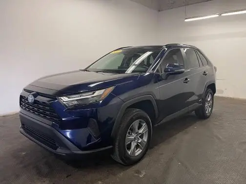 2022 Toyota RAV4 Hybrid XLE AWD photo