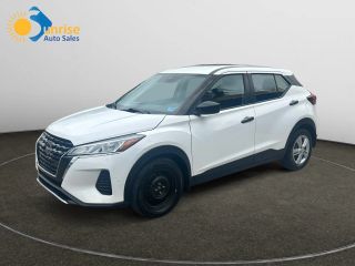 2022 Nissan Kicks S FWD photo