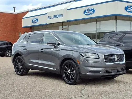 2022 Lincoln Nautilus Reserve AWD photo
