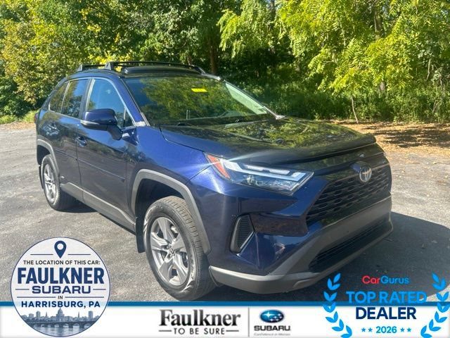 2022 Toyota RAV4 Hybrid XLE AWD photo