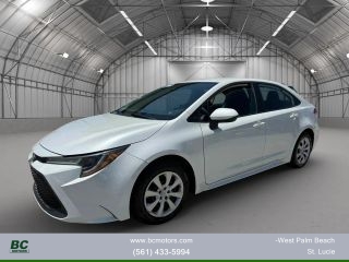 2022 Toyota Corolla LE FWD photo