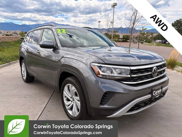 2022 Volkswagen Atlas 3.6L V6 SE w/Technology AWD photo