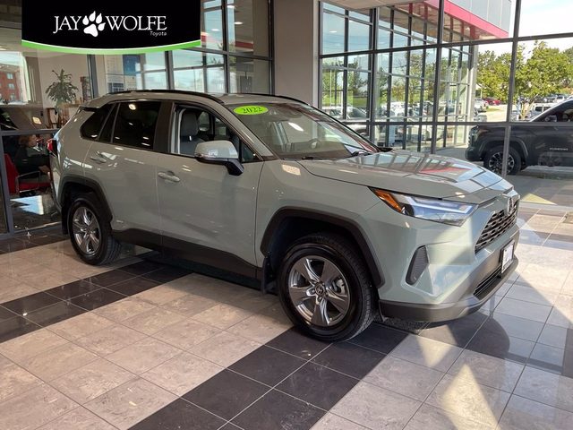 2022 Toyota RAV4 Hybrid XLE AWD photo