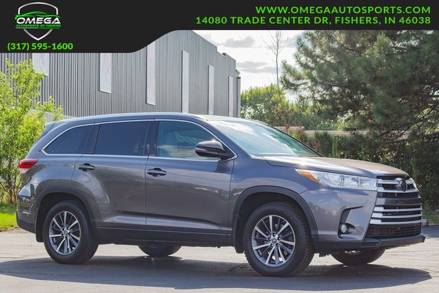 2017 Toyota Highlander XLE AWD photo