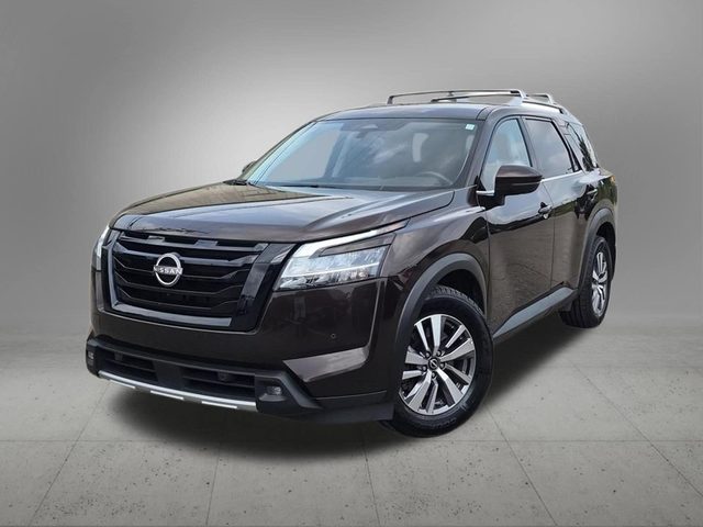 2022 Nissan Pathfinder SL 4WD photo