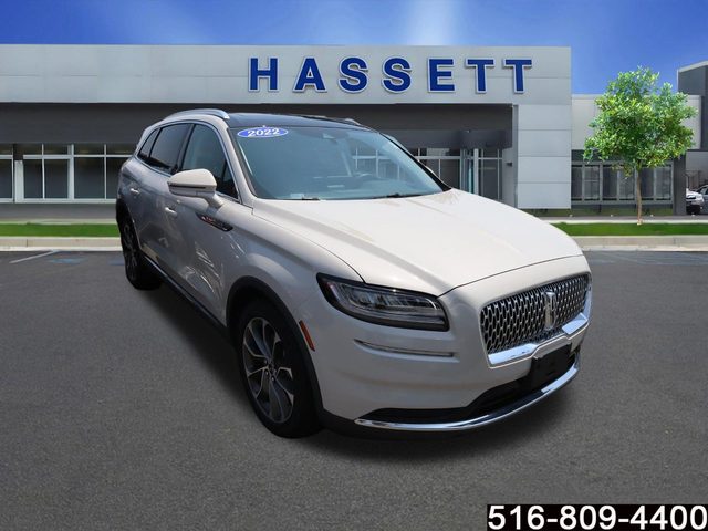 2022 Lincoln Nautilus Reserve AWD photo