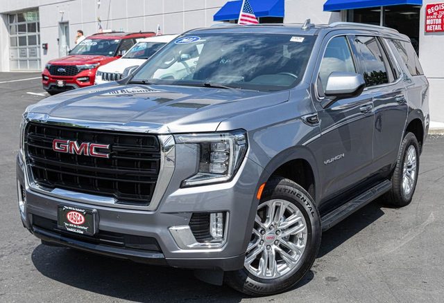 2022 GMC Yukon SLE 4WD photo