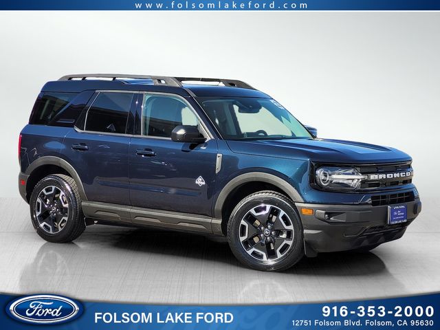 2022 Ford Bronco Sport Outer Banks 4WD photo