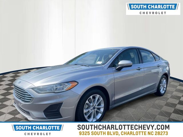 2020 Ford Fusion SE FWD photo