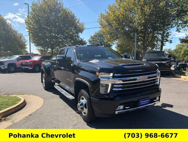 2022 Chevrolet Silverado 3500HD High Country 4WD photo