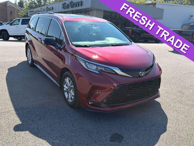 2022 Toyota Sienna XSE AWD photo