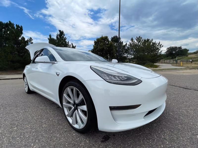 2018 Tesla Model 3 Long Range Battery AWD photo