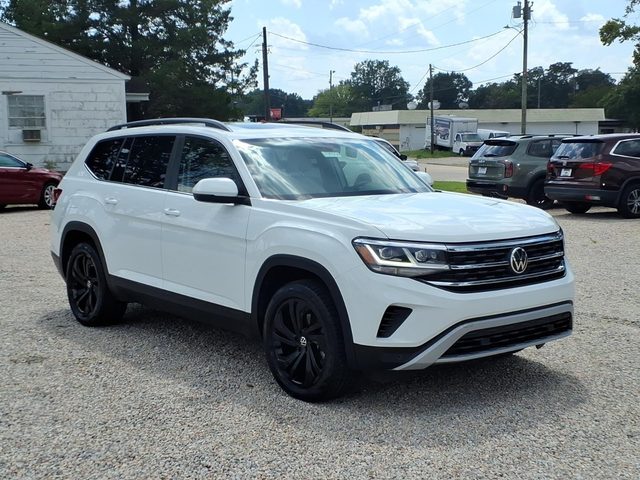 2022 Volkswagen Atlas 3.6L V6 SE w/Technology AWD photo