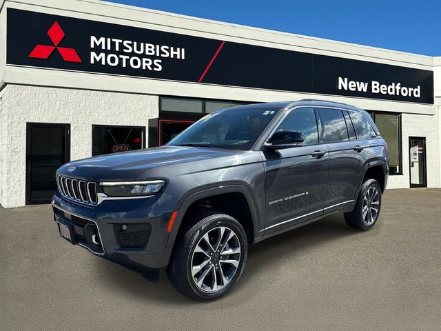 2022 Jeep Grand Cherokee Overland 4WD photo