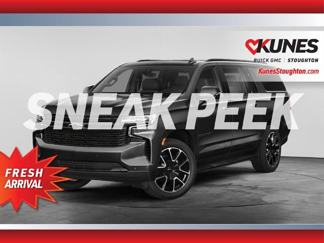 2022 Chevrolet Suburban RST 4WD photo