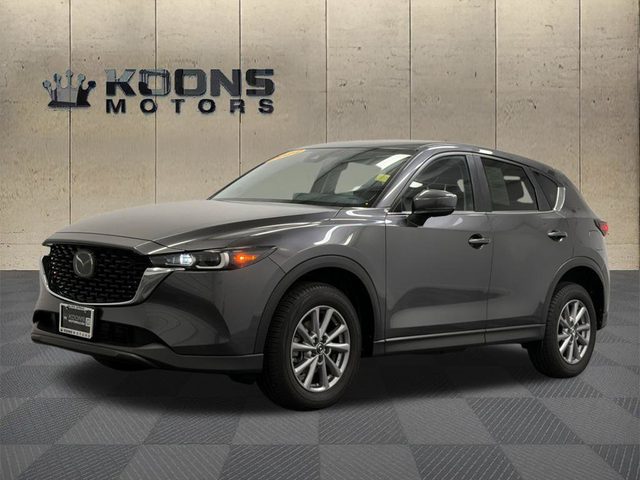 2022 Mazda CX-5 2.5 S Preferred Package AWD photo