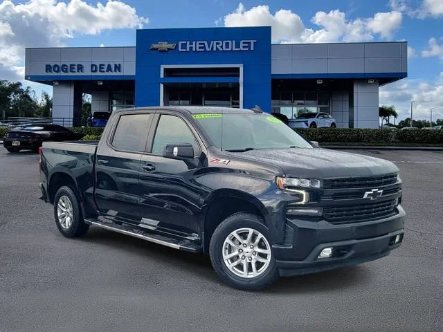 2022 Chevrolet Silverado 1500 RST 4WD photo