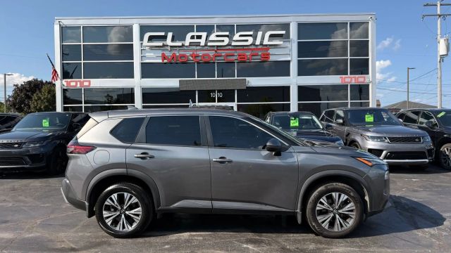 2022 Nissan Rogue SV FWD photo