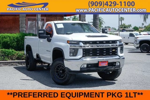 2022 Chevrolet Silverado 2500HD LT 4WD photo
