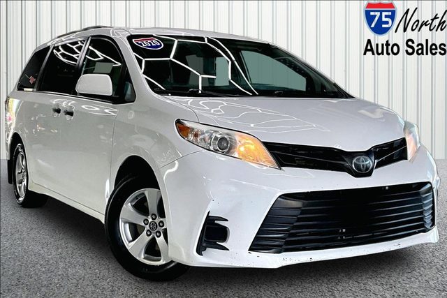 2020 Toyota Sienna L FWD photo