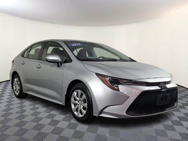 2022 Toyota Corolla LE FWD photo