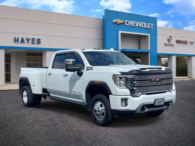 2022 GMC Sierra 3500HD Denali 4WD photo